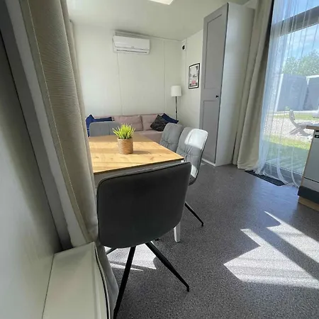 Surf Osada, Komfortowe W Kameralnej Okolicy Nad Samym Brzegiem Zatoki Puckiej *